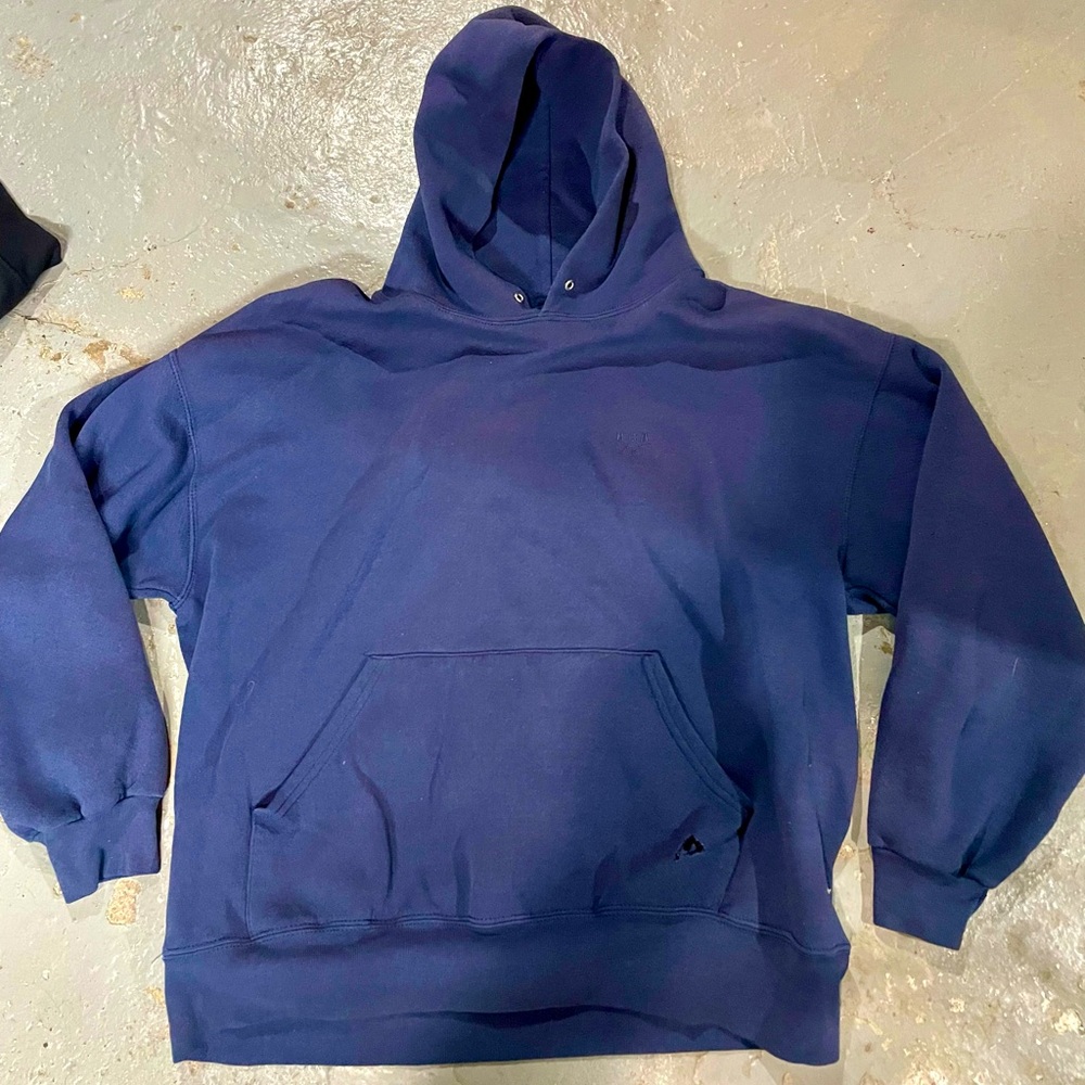 Russell Style USA Olympics hoodie (80s/90s era) fits Medium best (small large)